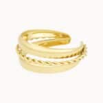 Złoty pierścionek z trzema różnymi wzorami